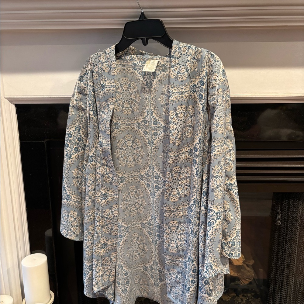 Elegant Blue Patterned Women's kimono